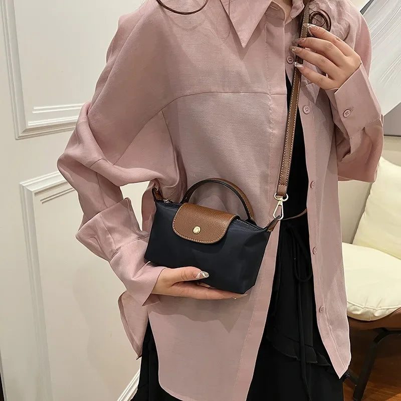 New FanAn-Retro Fashion Versatile Handbag Hot Item Spring/Summer Women's Bag Single Shoulder Crossarm Handheld Luxury Nylon Bag
